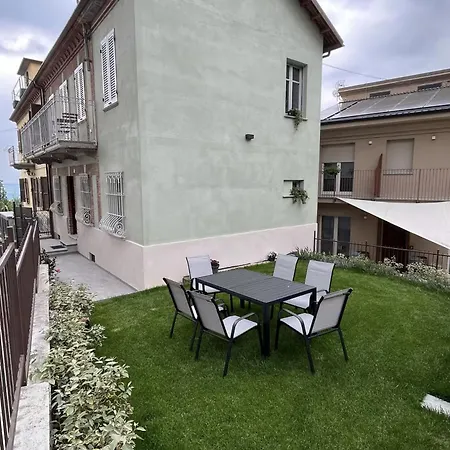 Bastansa - Casa Grande Con Giardino A