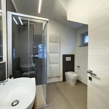 Bastansa - Casa Grande Con Giardino A Prázdninový dům *