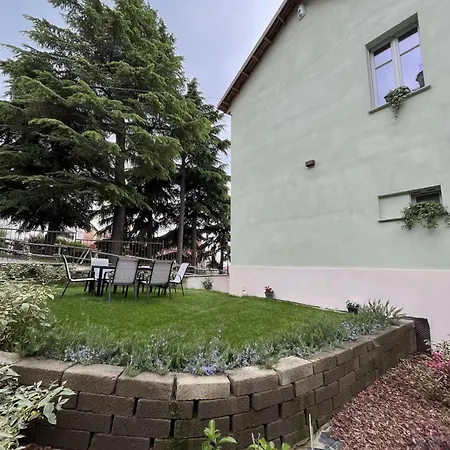 Bastansa - Casa Grande Con Giardino A